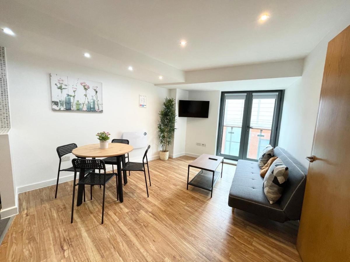 The Works-Fresh 2Bed In Centre, Opposite Arndale. Apartamento Manchester Exterior foto