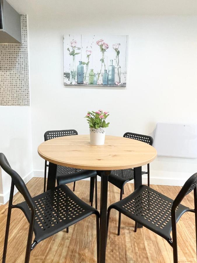 The Works-Fresh 2Bed In Centre, Opposite Arndale. Apartamento Manchester Exterior foto